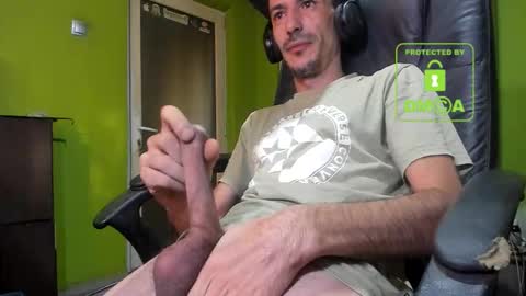 L. Nicolas online show from October 22, 6:27 am