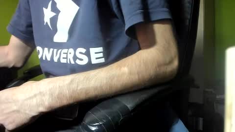 L. Nicolas online show from April 4, 5:14 am