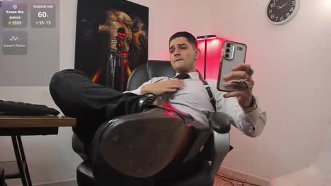 Snapshot of nicolass_fellener chatting on October 20, 3:55 am Nicolas Fellener online show from October 20, 3:55 am