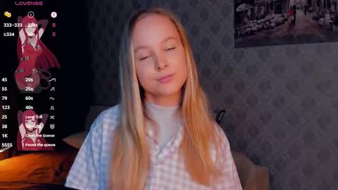 Snapshot of nicolavanderbie chatting on October 2, 5:45 pm Nicoletta online show from October 2, 5:45 pm