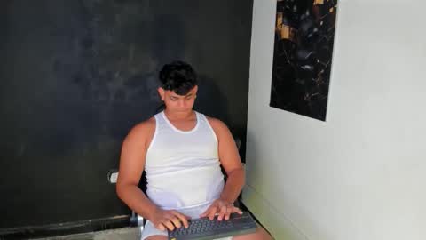 nicole_and_thiago1 online show from February 28, 11:09 pm