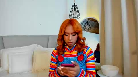 nicole_brown1126 online show from June 30, 3:50 am