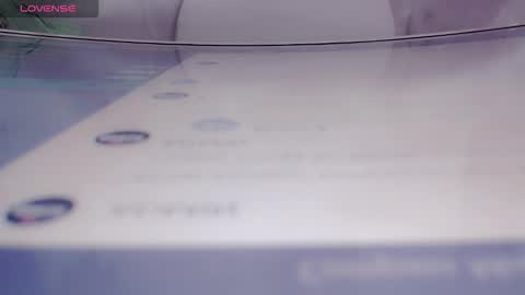 Snapshot of nicole_g0ld_ chatting on October 20, 7:08 pm Nicole online show from October 20, 7:08 pm