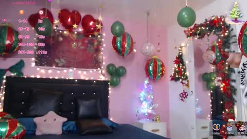 Nicole Santana online show from December 21, 12:39 am