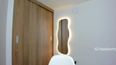 N A T A L I A online show from February 2, 3:54 am