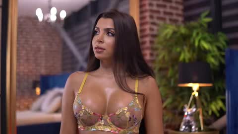 Nicole online show from September 17, 5:38 pm