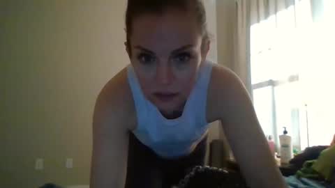 Nicole online show from February 6, 10:10 pm