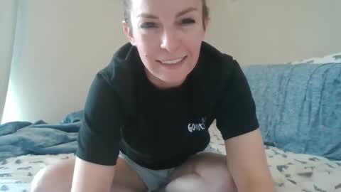 Nicole online show from February 18, 6:26 pm