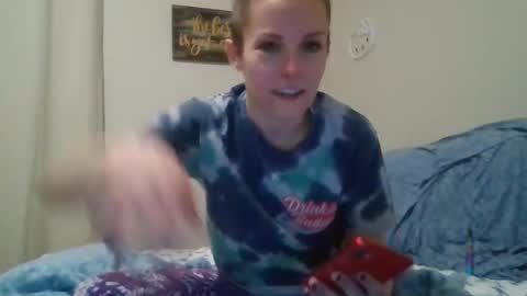 Nicole online show from February 8, 2:36 am