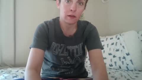 Nicole online show from March 1, 10:42 pm