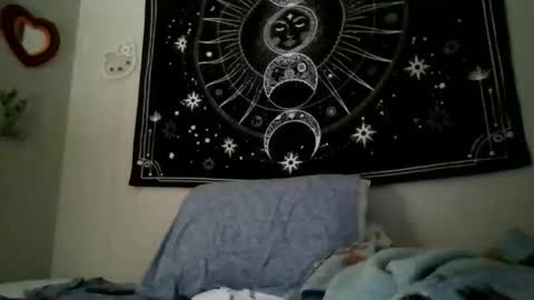 Nicole online show from February 16, 12:25 pm