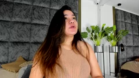 Nicole online show from March 2, 10:05 pm