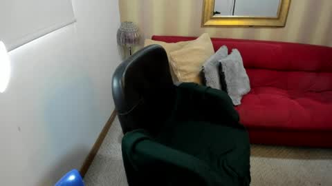 Nicolettcolin  online show from May 4, 8:04 pm