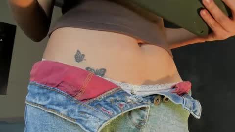 Nicol online show from April 14, 11:08 pm