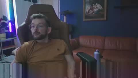 niemogesieskupic online show from January 17, 12:31 am