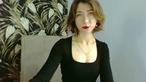 nighted_sofia online show from October 28, 10:05 am