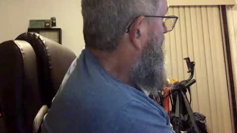 nightmoves1970 online show from October 22, 4:26 am