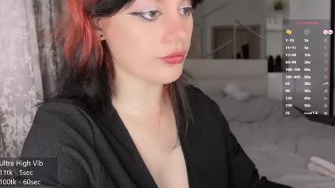  Darcy online show from May 15, 9:28 am