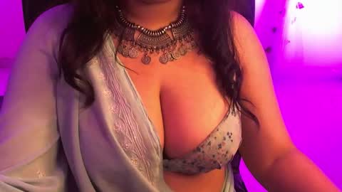 Snapshot of nightqueen107446 chatting on October 9, 5:46 am nightqueen107446 online show from October 9, 5:46 am