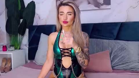 Iris online show from October 27, 8:47 am