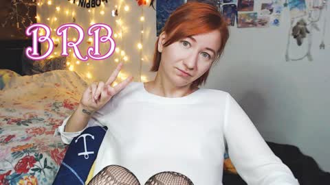 Snapshot of nika_fuchs chatting on February 15, 7:38 am Nika online show from February 15, 7:38 am