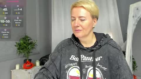 Nika online show from October 31, 10:15 am