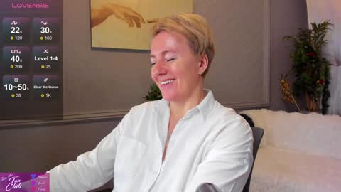 Snapshot of nika_smit chatting on January 11, 2:47 pm Nika online show from January 11, 2:47 pm