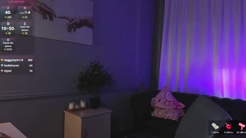 Snapshot of nika_smit chatting on October 4, 9:40 am Nika online show from October 4, 9:40 am
