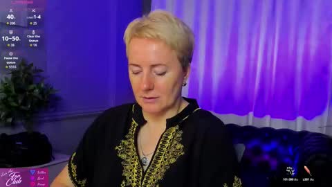 Snapshot of nika_smit chatting on September 19, 5:33 am Nika online show from September 19, 5:33 am