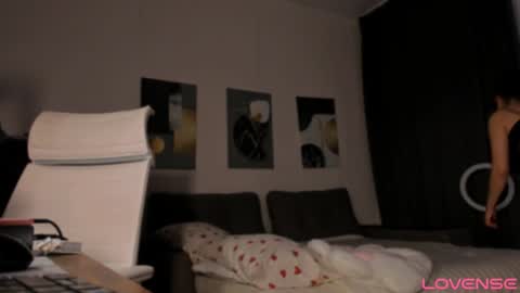 Snapshot of nikamioo chatting on March 11, 5:02 pm Nika online show from March 11, 5:02 pm