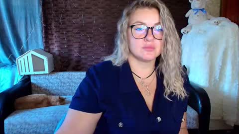 Nika online show from September 15, 3:08 am