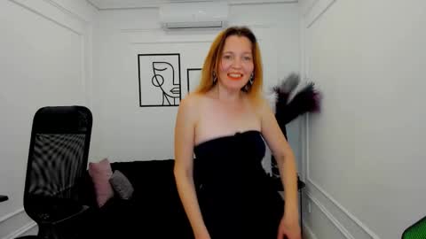 Snapshot of nikastraitlive chatting on October 1, 9:24 pm nikastraitlive online show from October 1, 9:24 pm