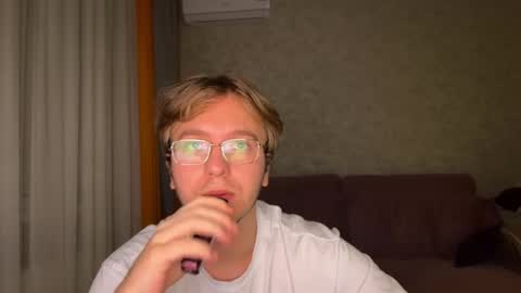 Celine online show from November 29, 10:50 pm