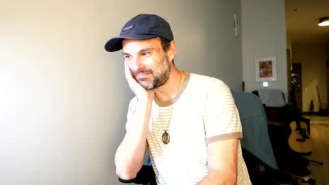 Nike Jude online show from September 8, 10:20 pm