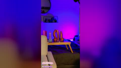 Kitty Chatte online show from April 6, 6:25 am