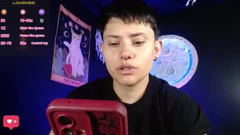 Nikky online show from December 22, 1:18 pm