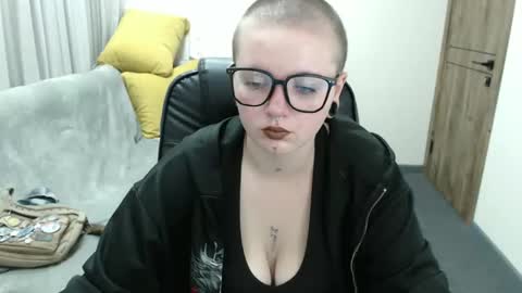 Snapshot of nikkysnow chatting on September 20, 8:17 am nikkysnow online show from September 20, 8:17 am