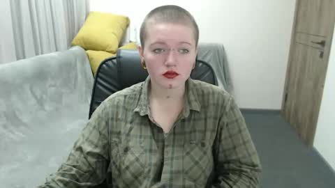 Snapshot of nikkysnow chatting on September 26, 8:11 am nikkysnow online show from September 26, 8:11 am