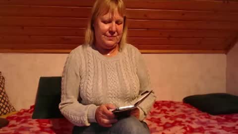 Nikole1 online show from May 3, 2:34 pm