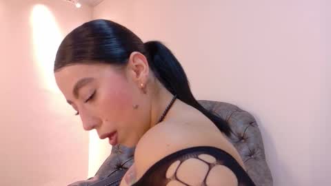  NIKY SMIT  online show from November 8, 10:51 am