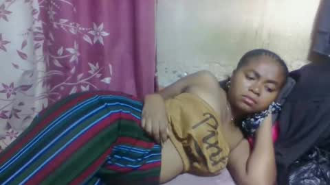 nilah online show from March 4, 6:05 pm