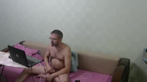 nilko80 online show from June 2, 6:10 pm