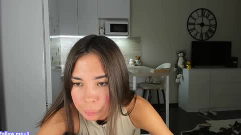 Bella online show from September 28, 11:47 pm