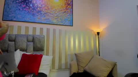 nina_glow_ online show from February 20, 11:23 am