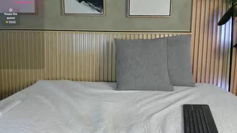 NINA online show from November 14, 12:07 pm