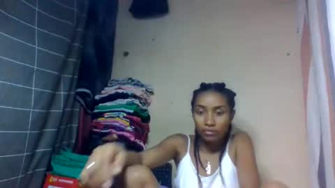 ninaeaa online show from May 31, 6:09 pm