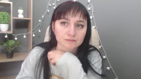 ninaflawlees online show from January 16, 12:58 pm