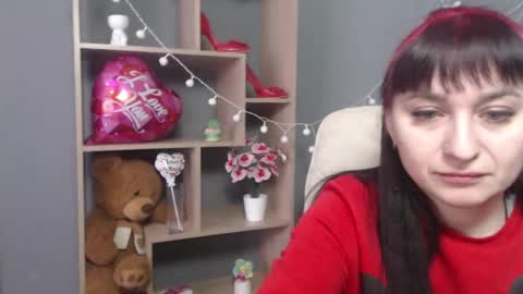 ninaflawlees online show from February 11, 7:23 am