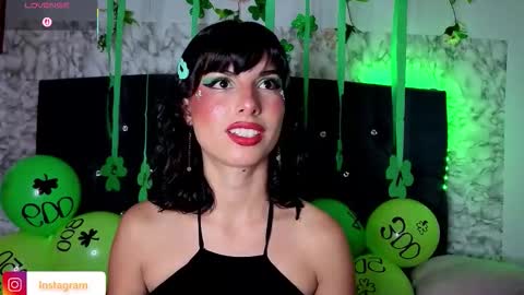 ninasky19 online show from March 18, 2:28 am