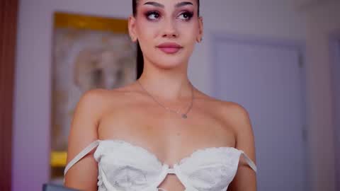 Snapshot of ninasolenne chatting on September 22, 6:34 pm Ninna online show from September 22, 6:34 pm